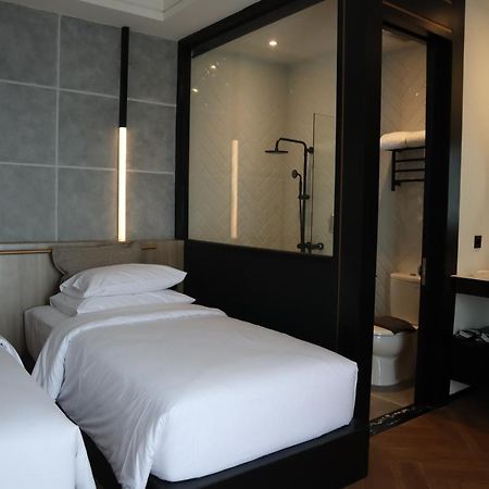 Gaia Hotel Ternate Exterior foto